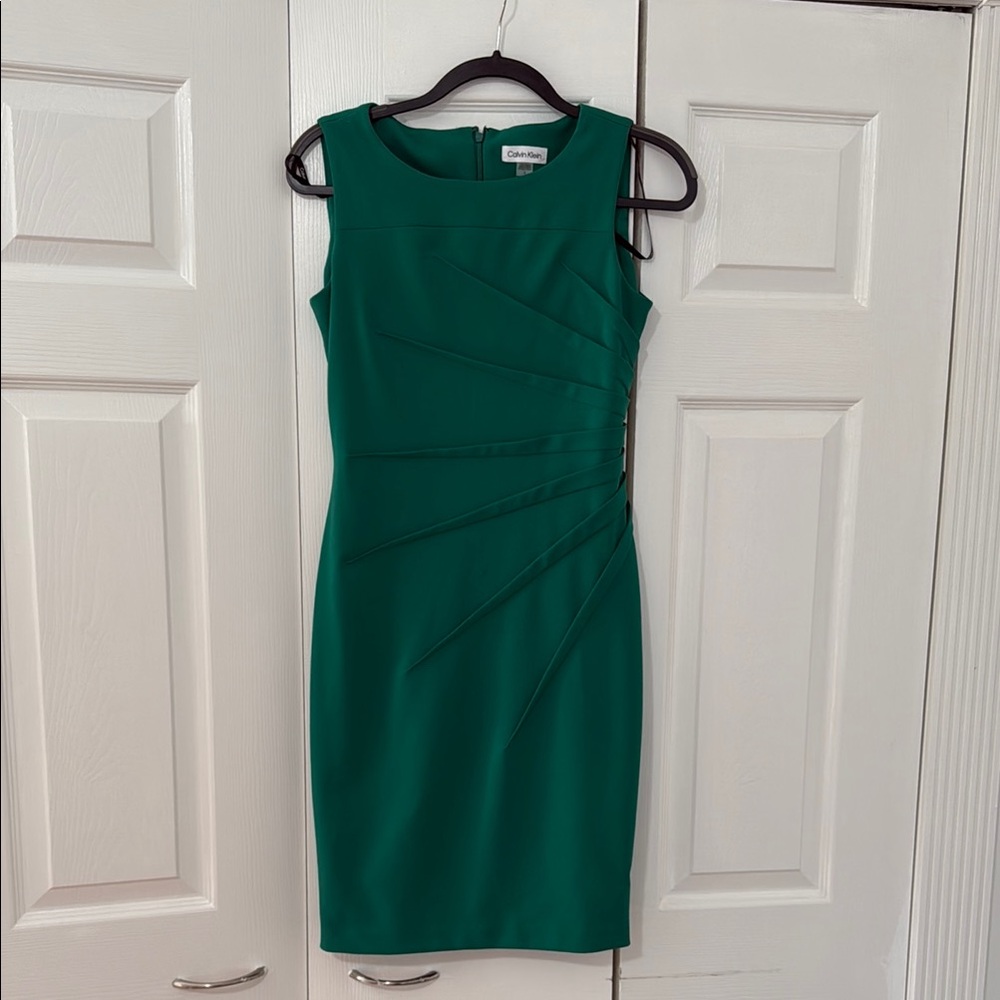 Elegant Green Sleeveless Dress Calvin Klein